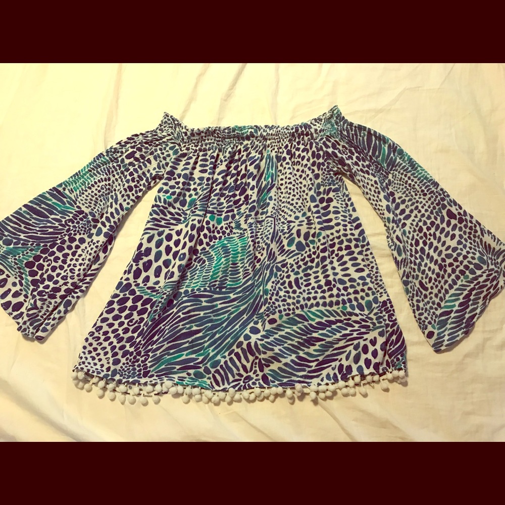 Lilly Pulitzer off the shoulder boho shirt